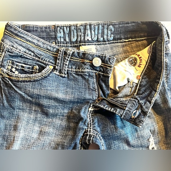Hydraulic Women's Distressed Blue Jeans Capris Size 5/6 - Picture 5 of 15